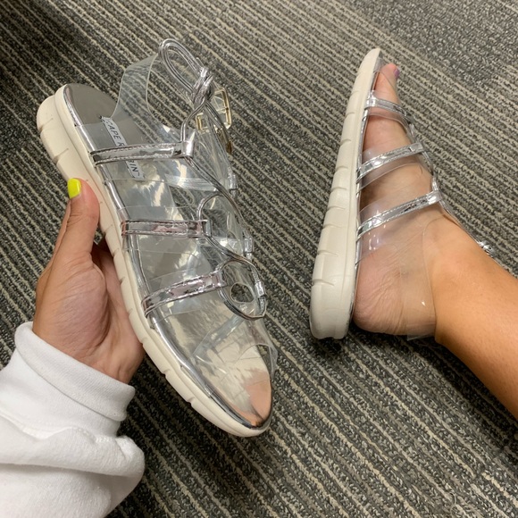 Silver/Clear sandal - Picture 5 of 7